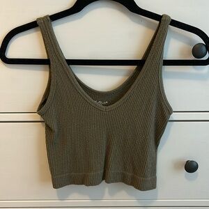 Green ribbed crop top
